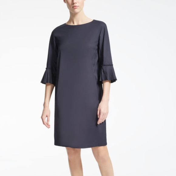 Max Mara Navy Blue Boat Neck Short Dress Size 4 - Picture 1 of 9
